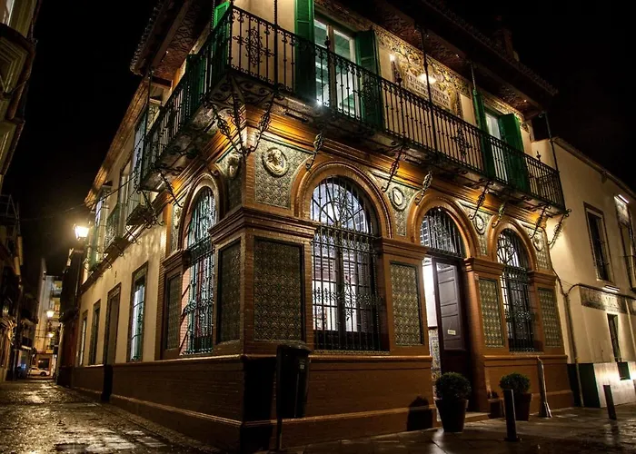 Hotel Triana Montalvan