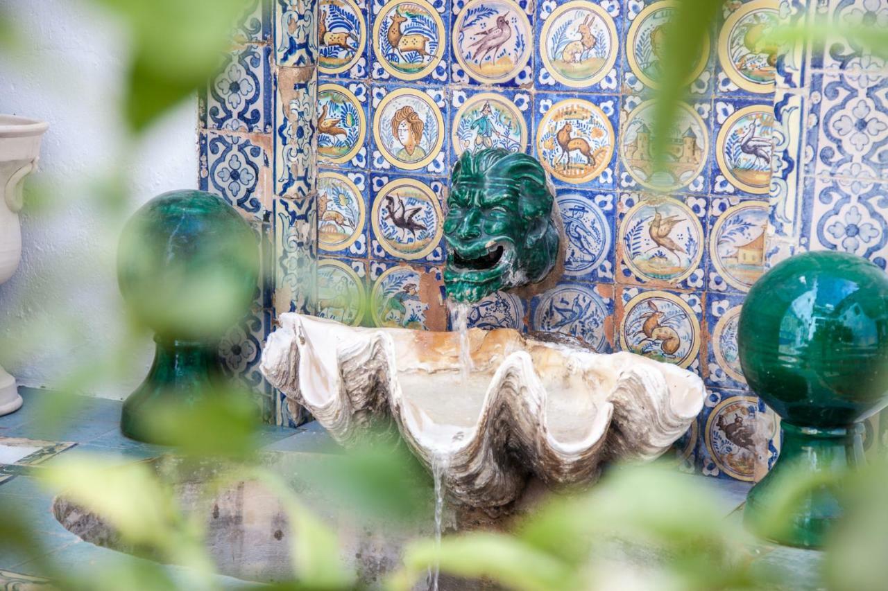 Triana Montalvan Hotel